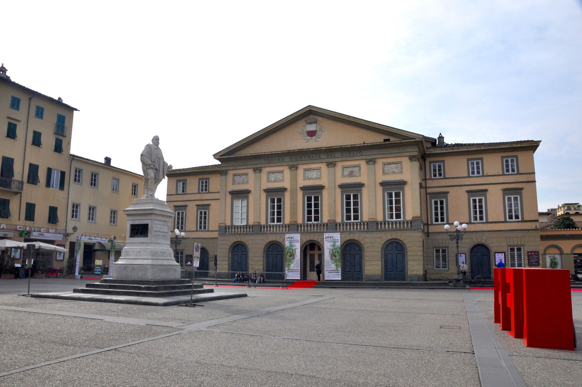 Teatro del Giglio, Lucca